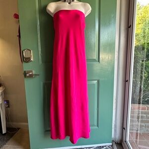 Elegant Pink Strapless Dress / skirt